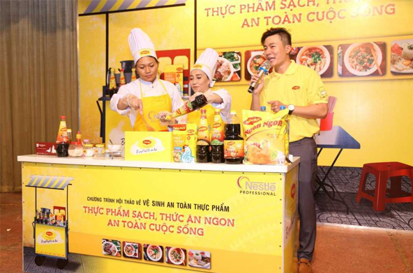 An toàn vệ sinh thực phẩm để giữ nét văn hóa ẩm thực đường phố